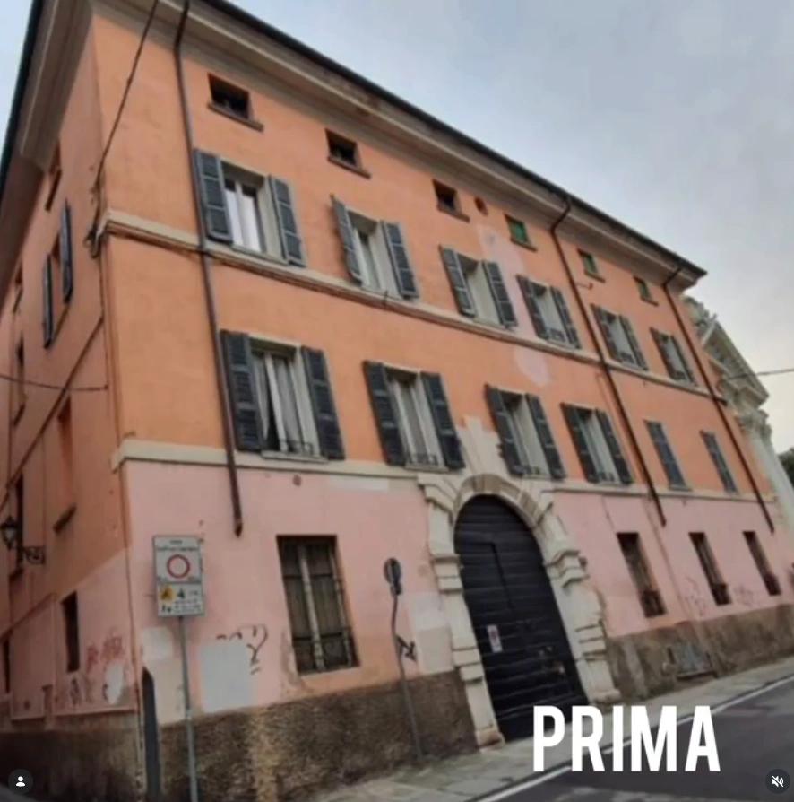 Crepe e distacco intonaco su facciata - Serventi Brescia